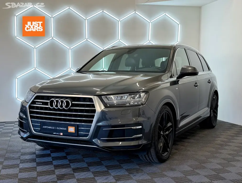 Audi Q7, 3.0 TDI 4x4/S-LINE/7.MÍST